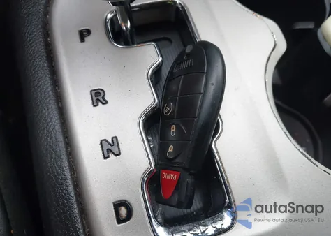 2013 Jeep Grand Cherokee Laredo z USA, uszkodzony, nr VIN 1C4RJFAG1DC503365